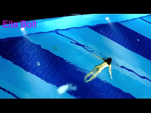 ❤️ എനിക്ക് കാണുന്നത് നിർത്താൻ കഴിയില്ല, ELLA BOLT റിസോർട്ട് പൂളിൽ നഗ്നയായി നീന്തുന്ന യുവ സുന്ദരിയെ പിടികൂടി ️❌ അനൽ വീഡിയോ ml.shufflesex-com.ru